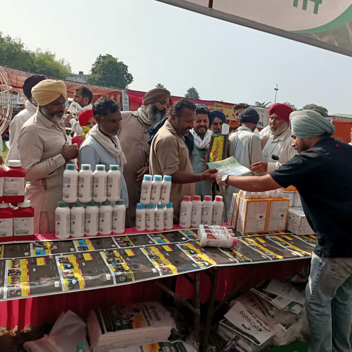 Farmer buying cocreate products
